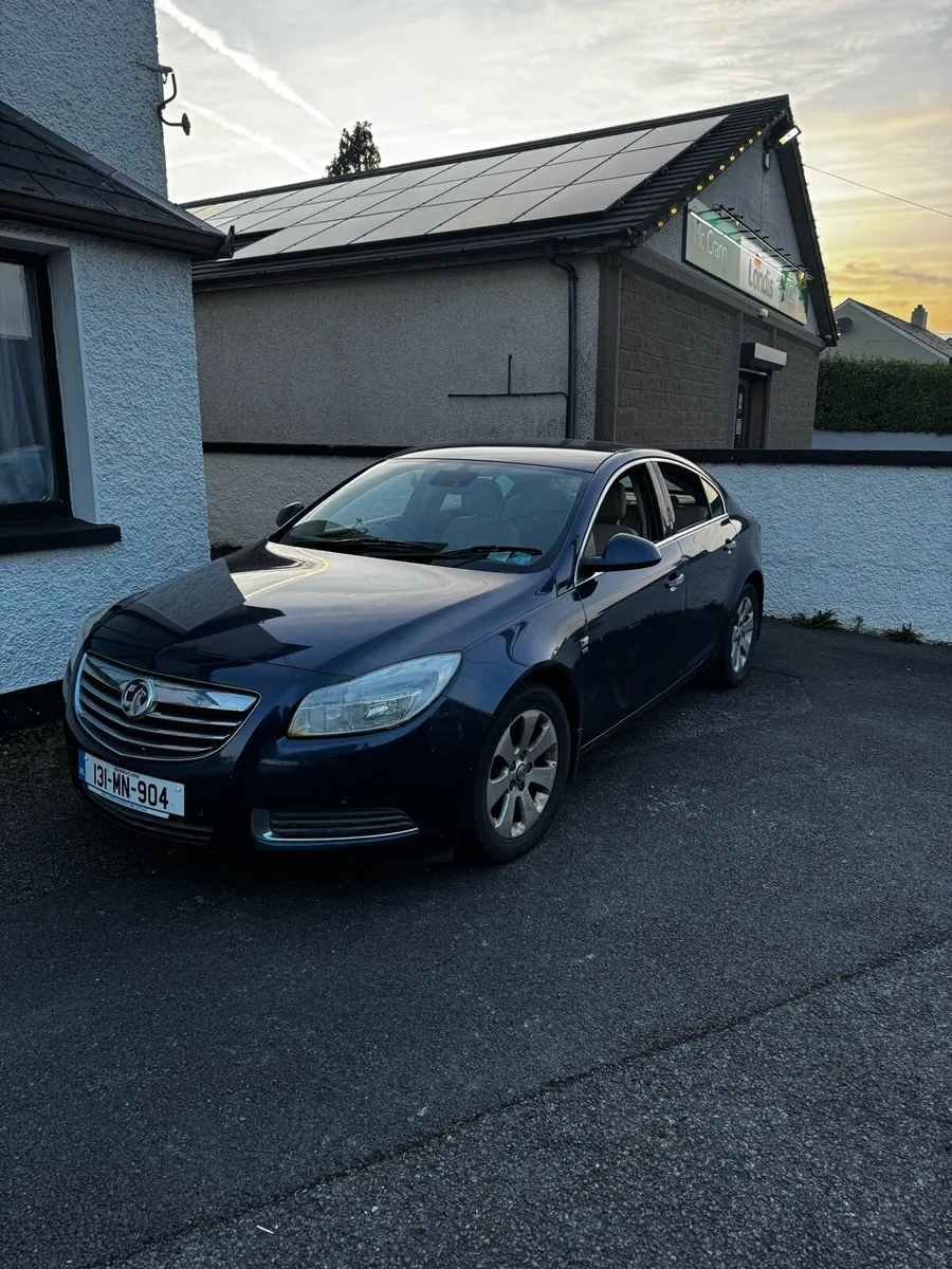 131 Vauxhall Insignia - Image 1