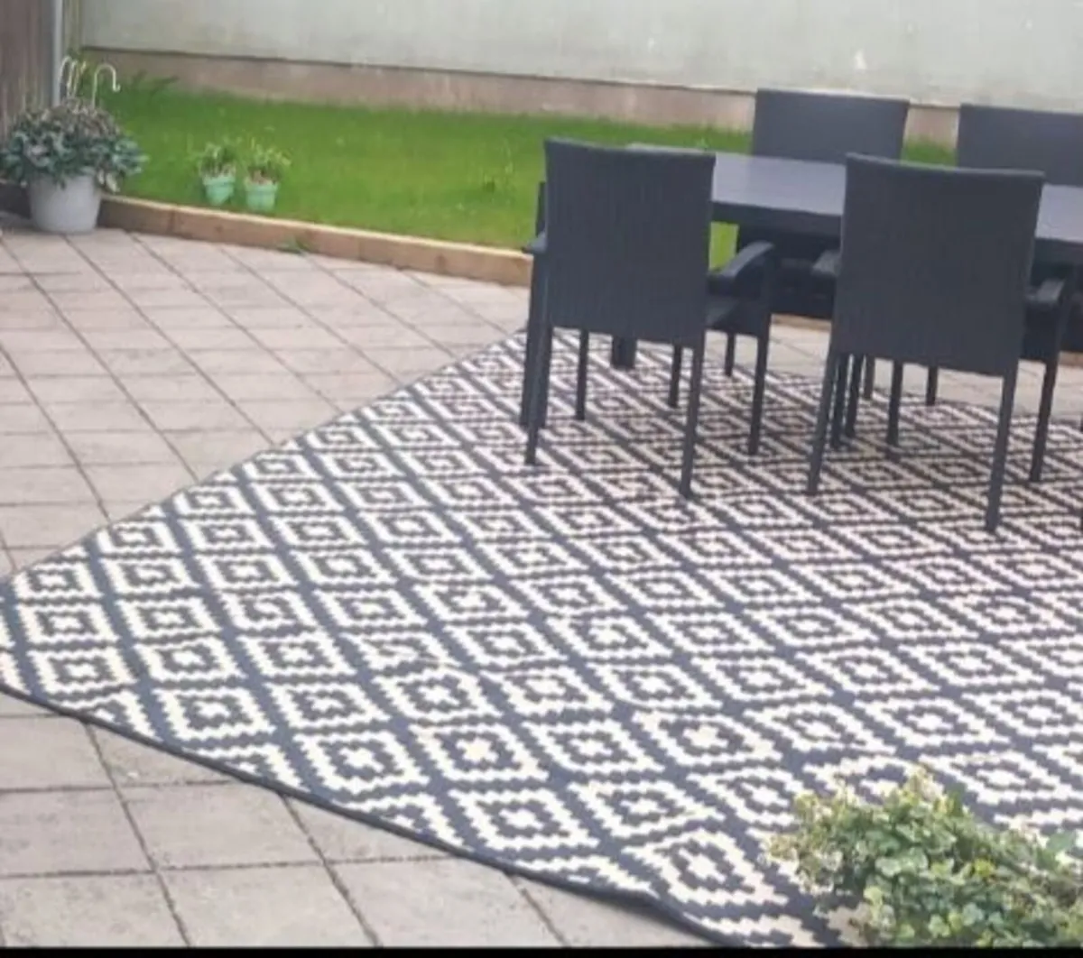 Garden Rug Large - Image 1