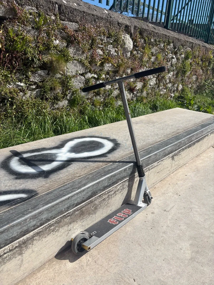 Stunt scooter - Image 3