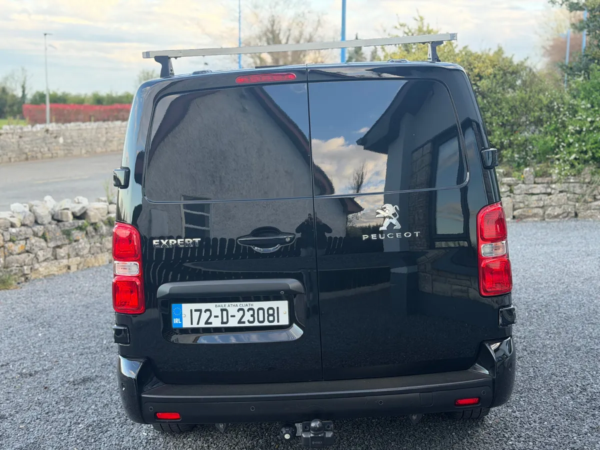 Peugeot Expert 2017/Auto / High spec / LWB - Image 4
