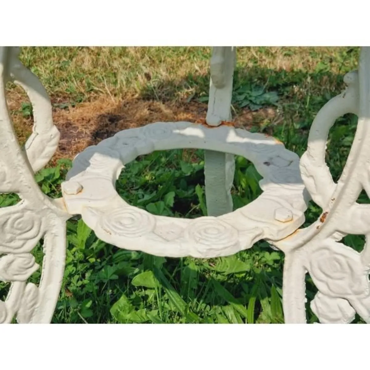 Cast Iron Table Medium CH-R-636 - Image 3