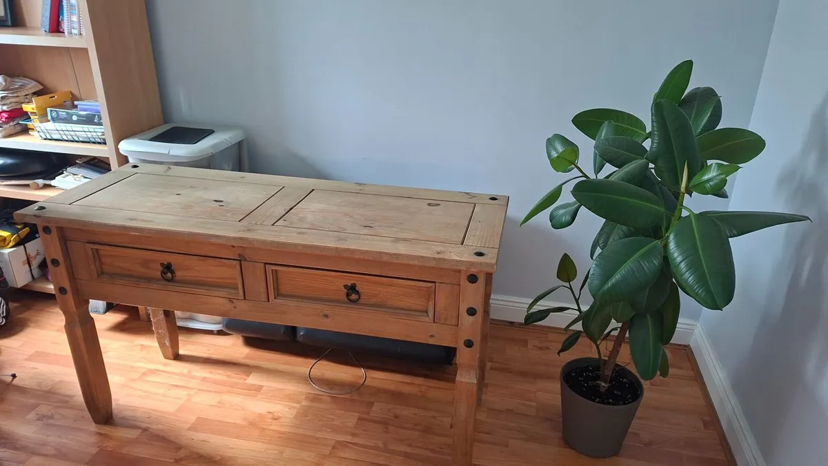 Hall table - Image 2