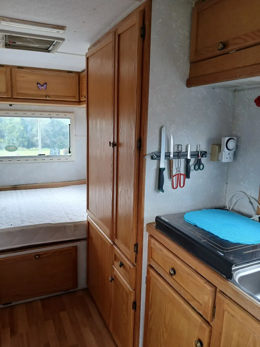 Campervan - Image 4