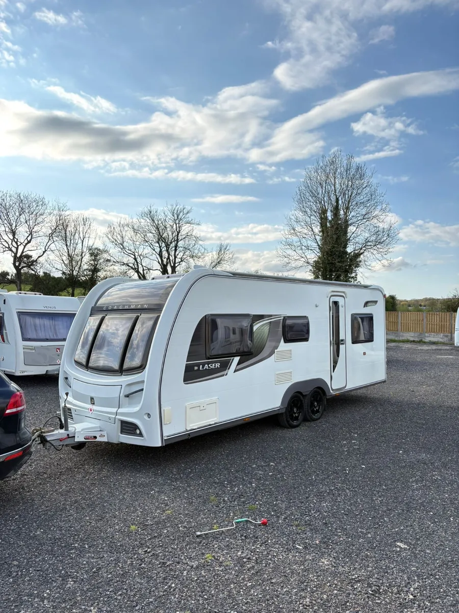 Coachman 6 berth high end rare layout caravan - Image 2