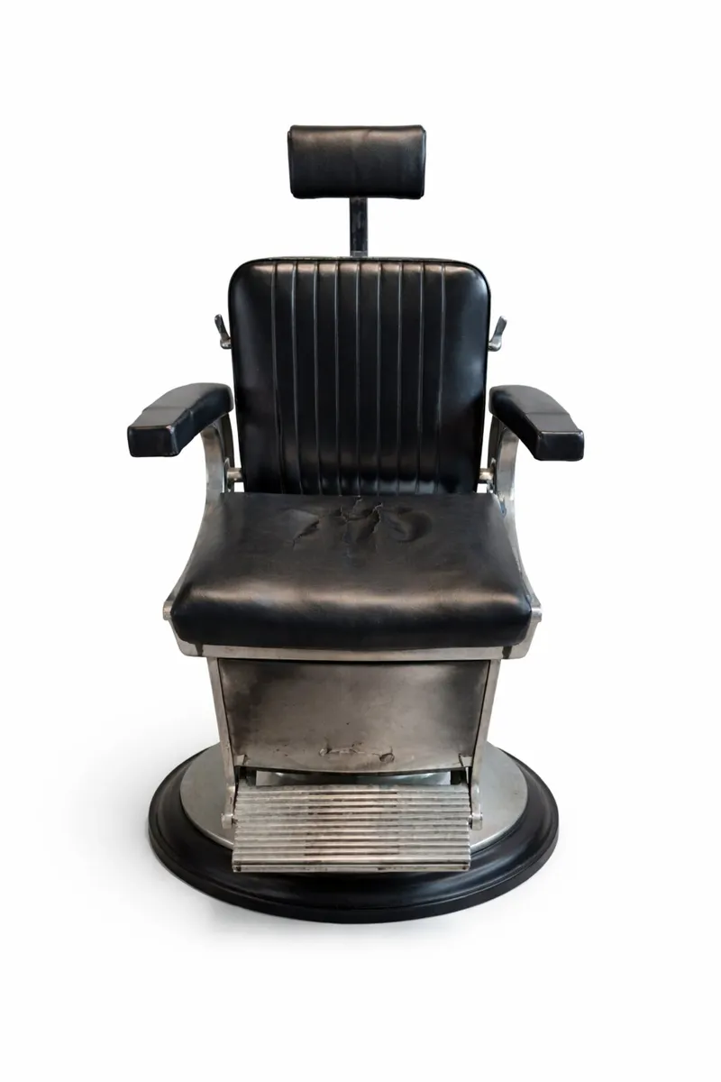 Vintage Belmont Barber Chair - Image 3