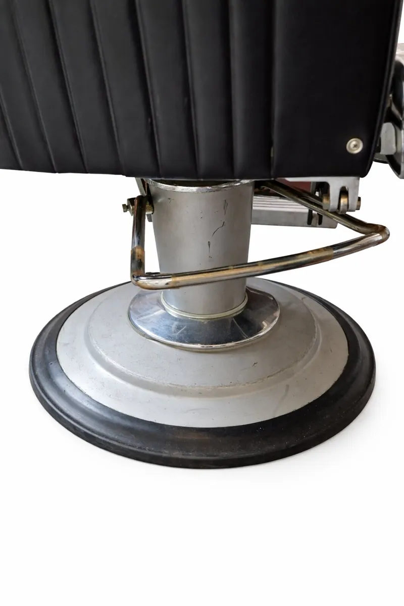 Vintage Belmont Barber Chair - Image 4