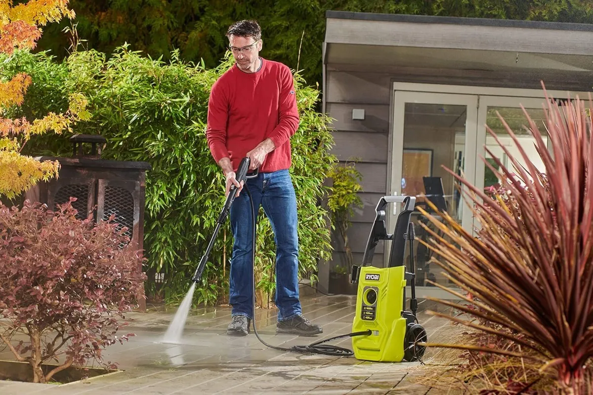 RY120PWA 1600W 120bar Pressure Washer - Image 3