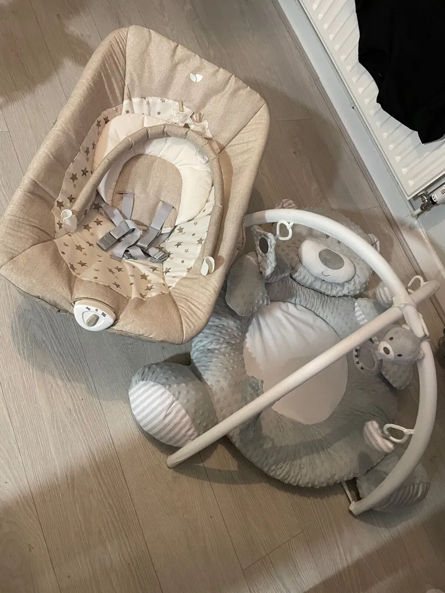 Baby bouncer and soft play gym - Image 3