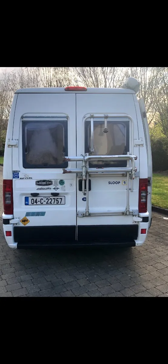 Camper Van - Image 4