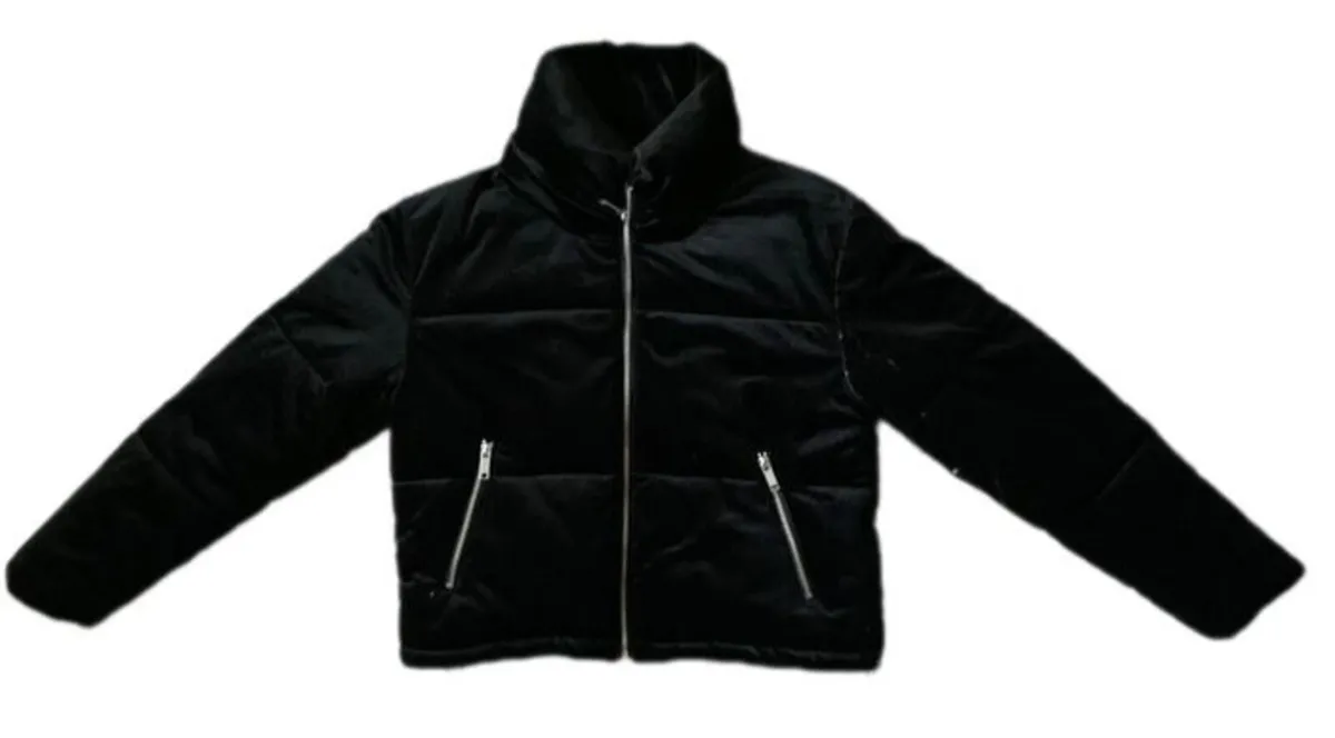 Ladies Black Velvet Jacket: Size 14 (suit size 12 - Image 2