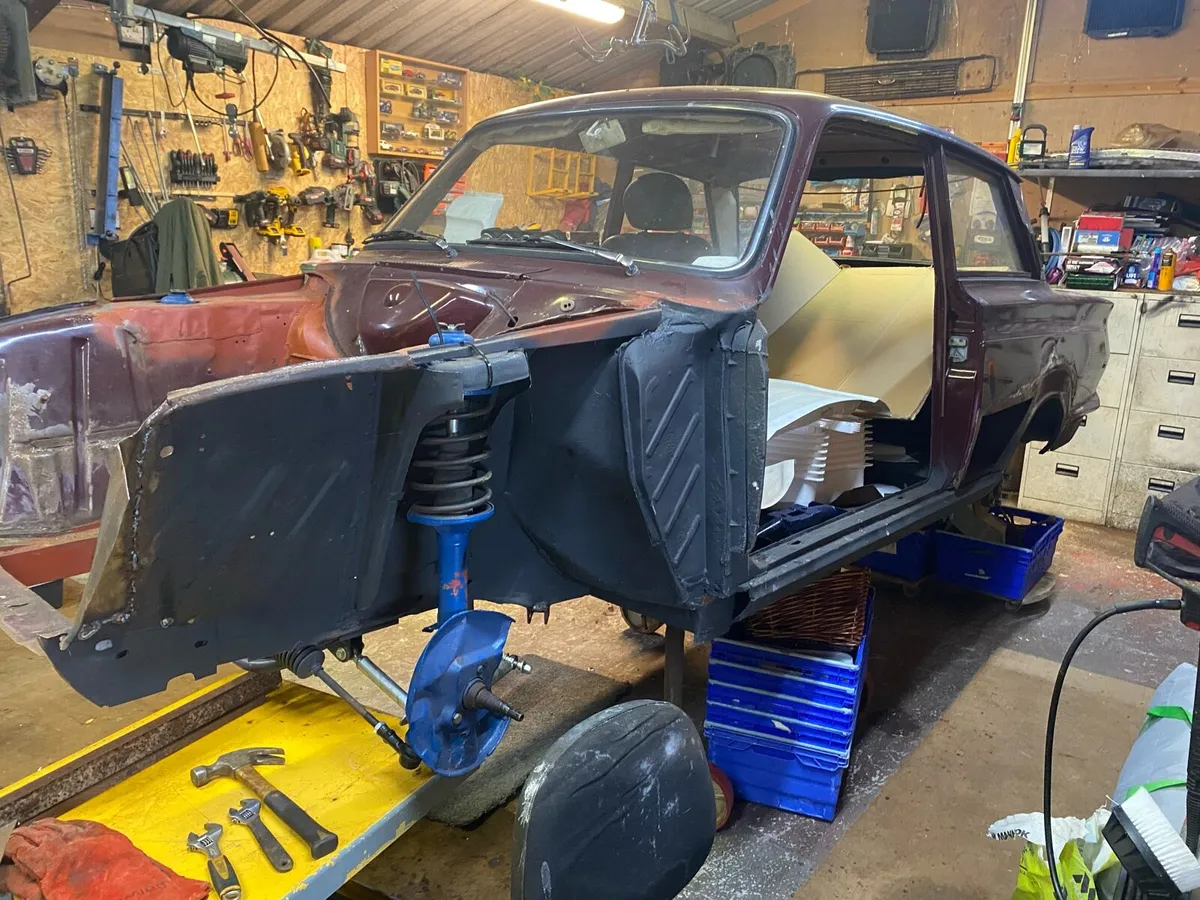 Mk1 Cortina 2 door shell - Image 3