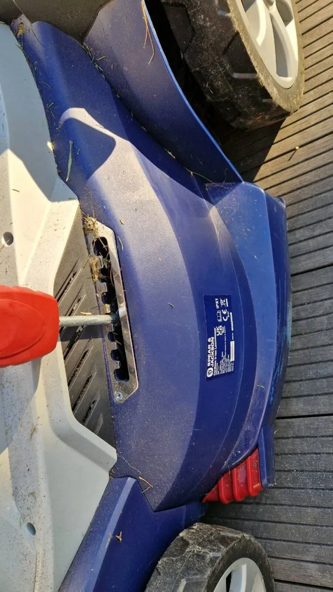 Spear&Jackson battery lawnmower - Image 4