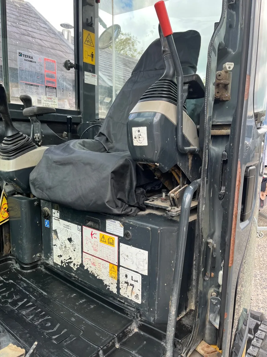 ** Komatsu PC55 6 tonne Digger ** - Image 2