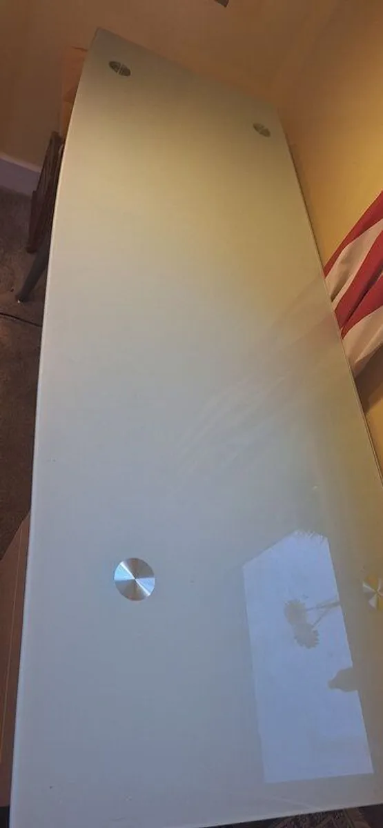 Computer table & chair & lamp - Image 2