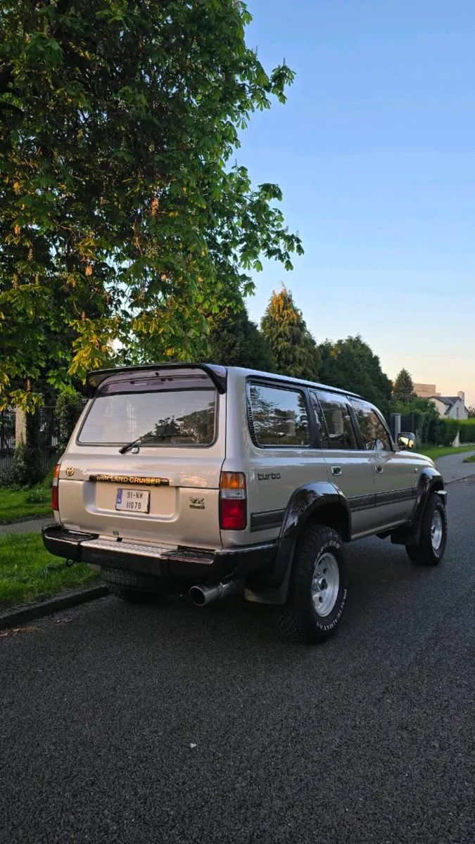 Toyota Landcruiser 80 series - Image 4