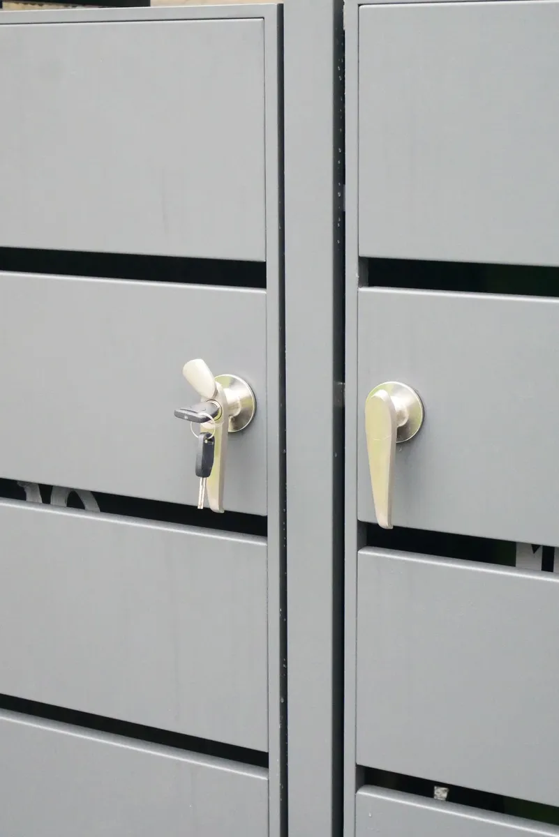 Steel Bin Cover - Wheelie Bins - Image 4