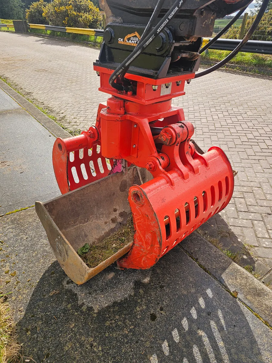 Selector Grabs ♻️ - Image 2