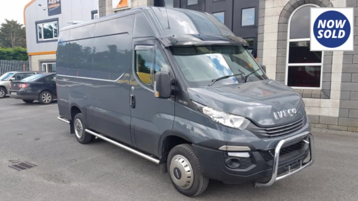 MAN WITH A VAN TAIL LIFT - Image 1