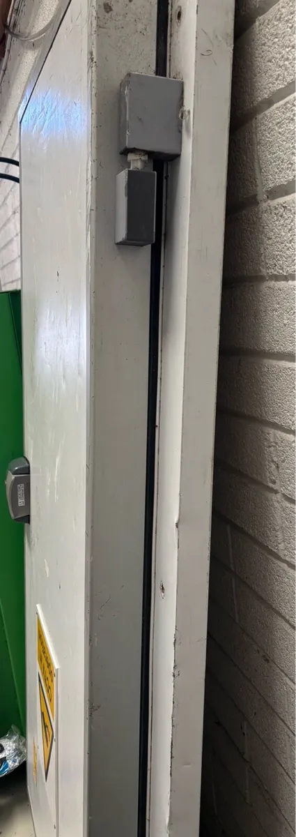 Cold Room Door / Refrigeration Door – Heavy Duty - Image 2