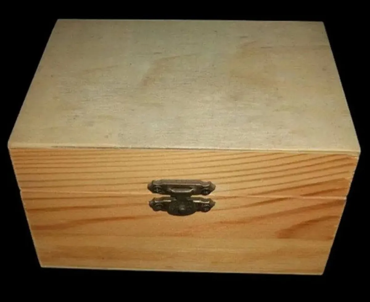 BNIB Iron Punch Set - Image 2