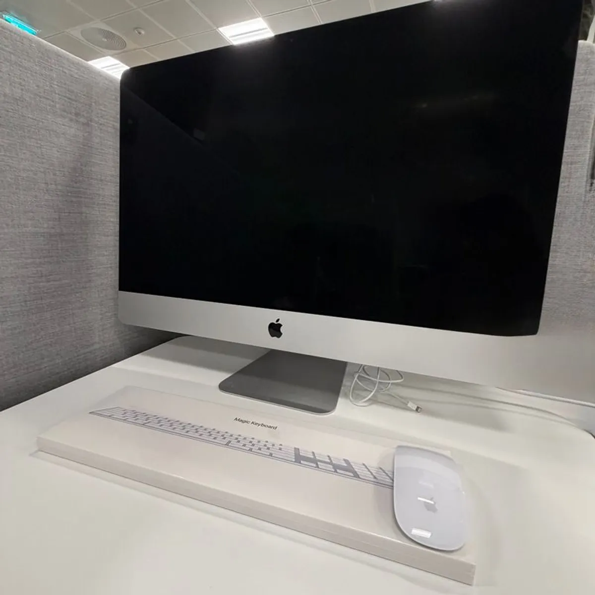 Apple iMac - Image 1
