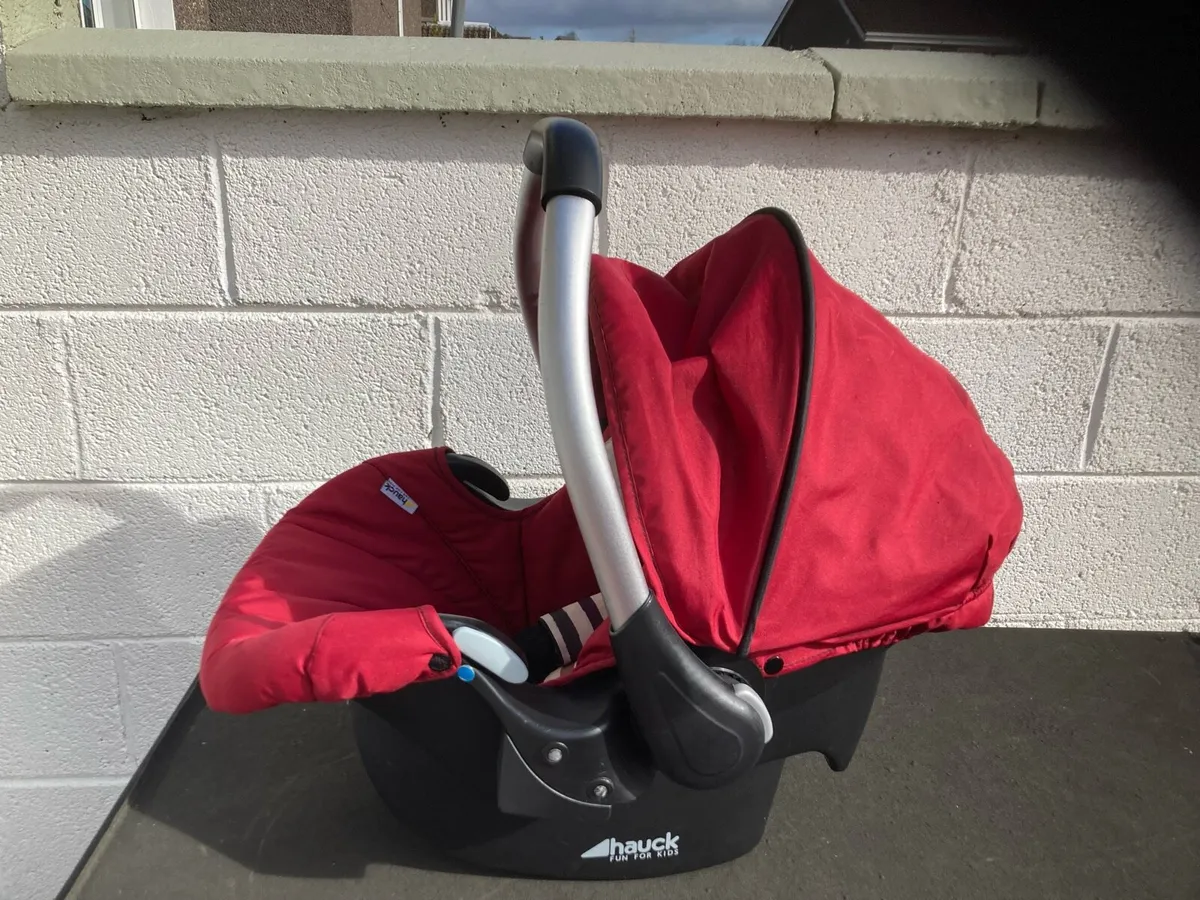 Stroller, pram, car seat plus accessories - Image 3