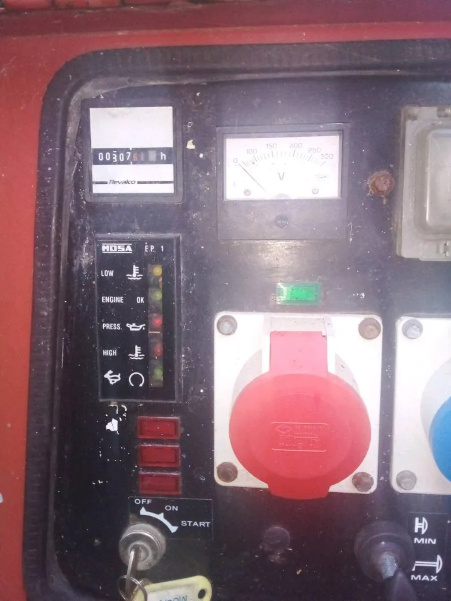 Mosa diesel welder 300 amp - Image 4