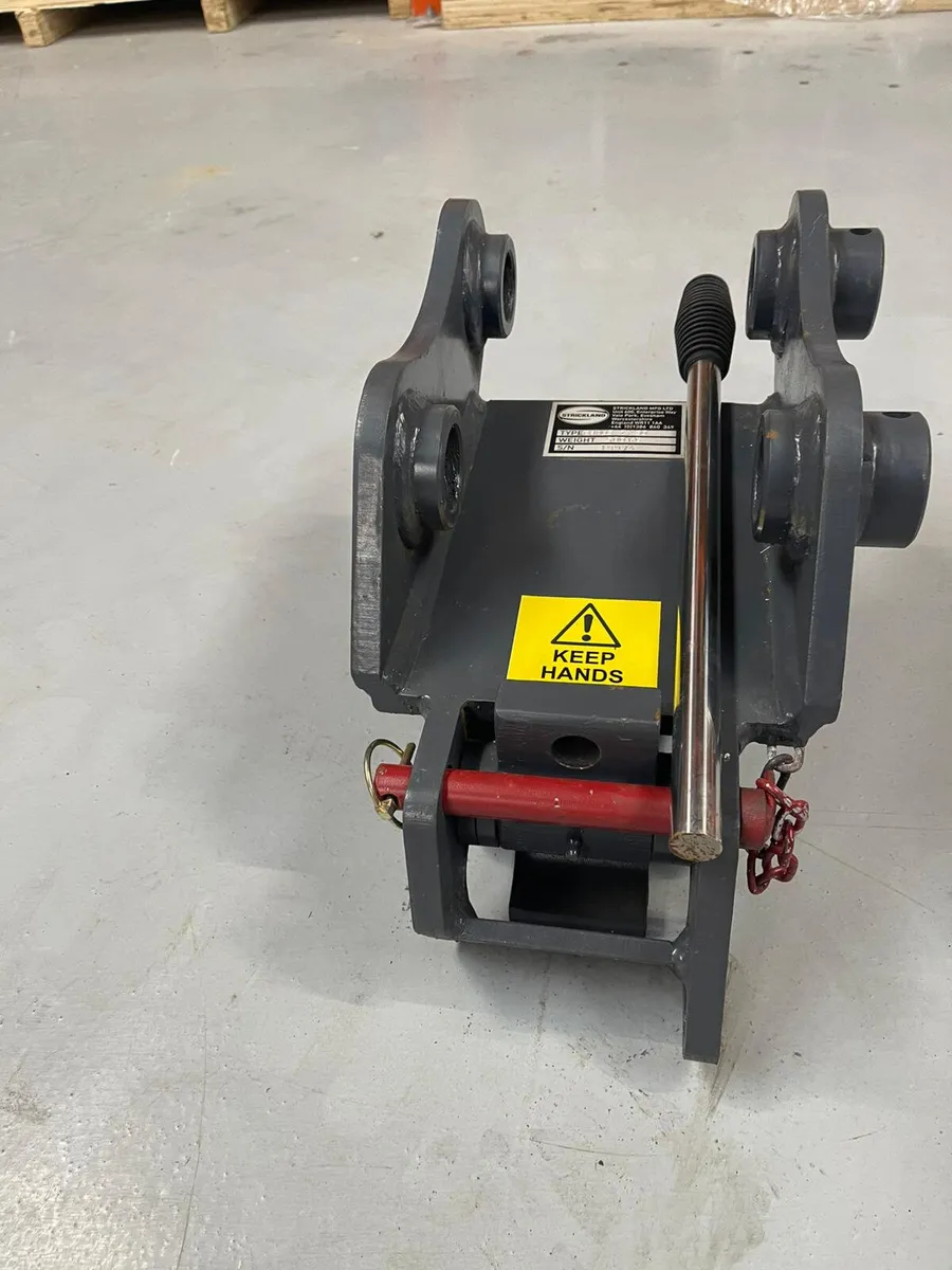 Strickland 3t Spring Hitches - Image 3