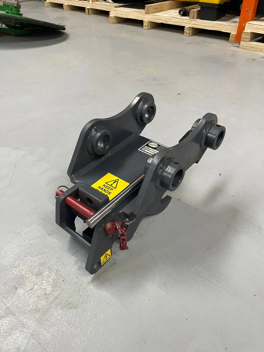 Strickland 3t Spring Hitches - Image 4