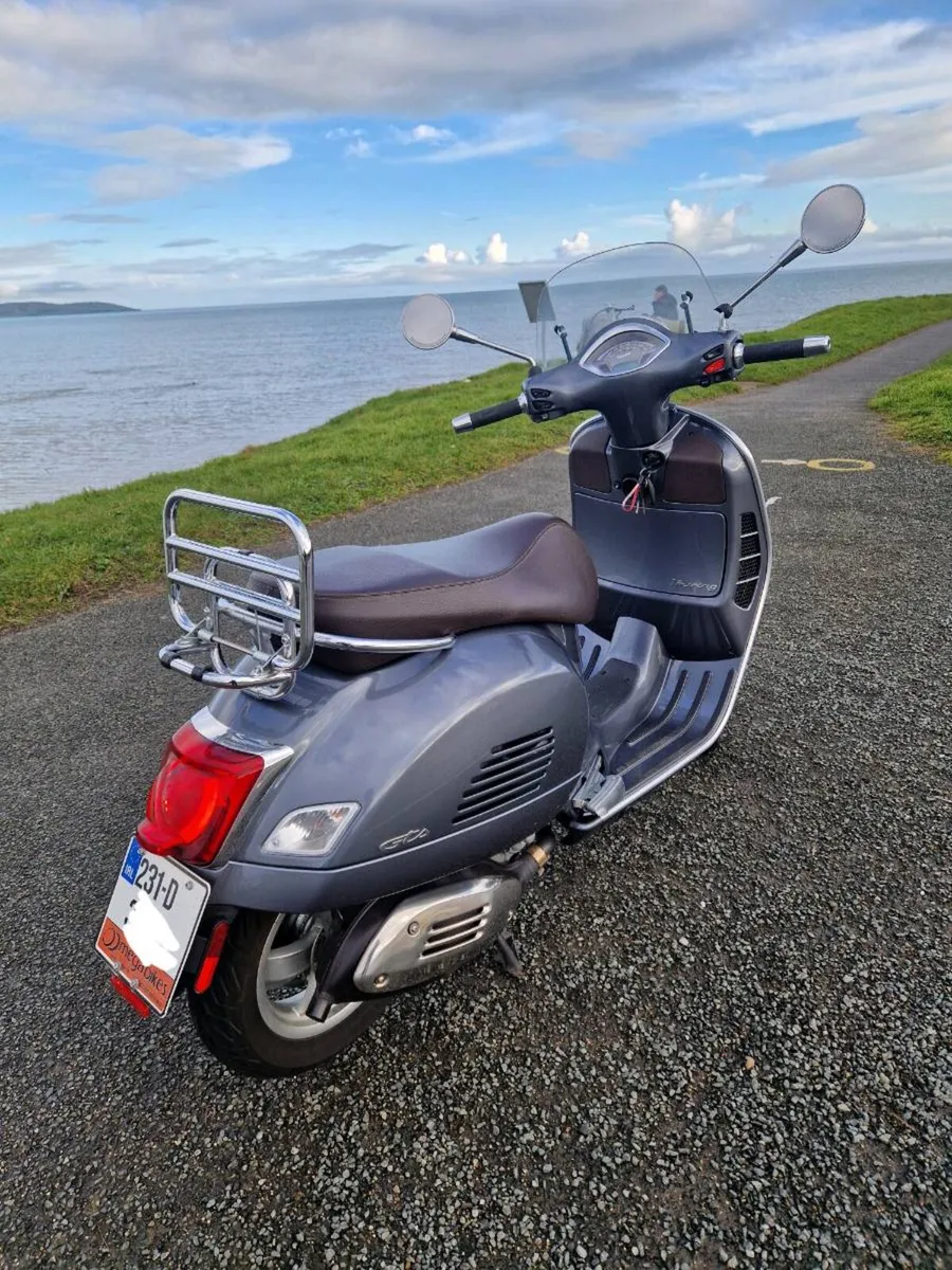 Vespa GTS 300 - Image 4