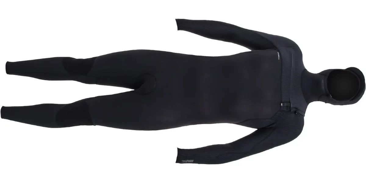 SALE: NEW O'Neill Hyperfreak5.5/4 hooded suit, L - Image 1