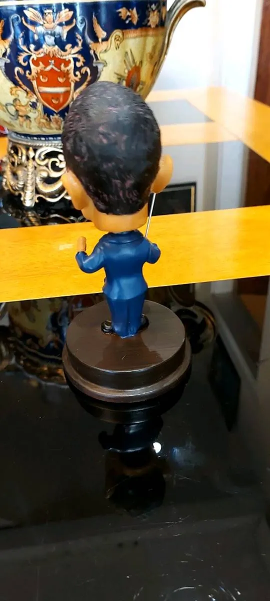 Barack Obama Bobblehead. - Image 3