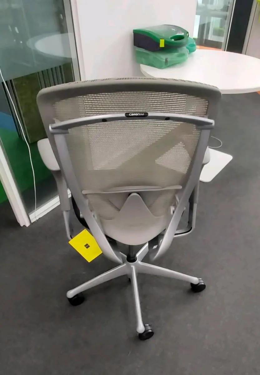 7 Premium Office Chairs, Contessa/Teknion - Image 2