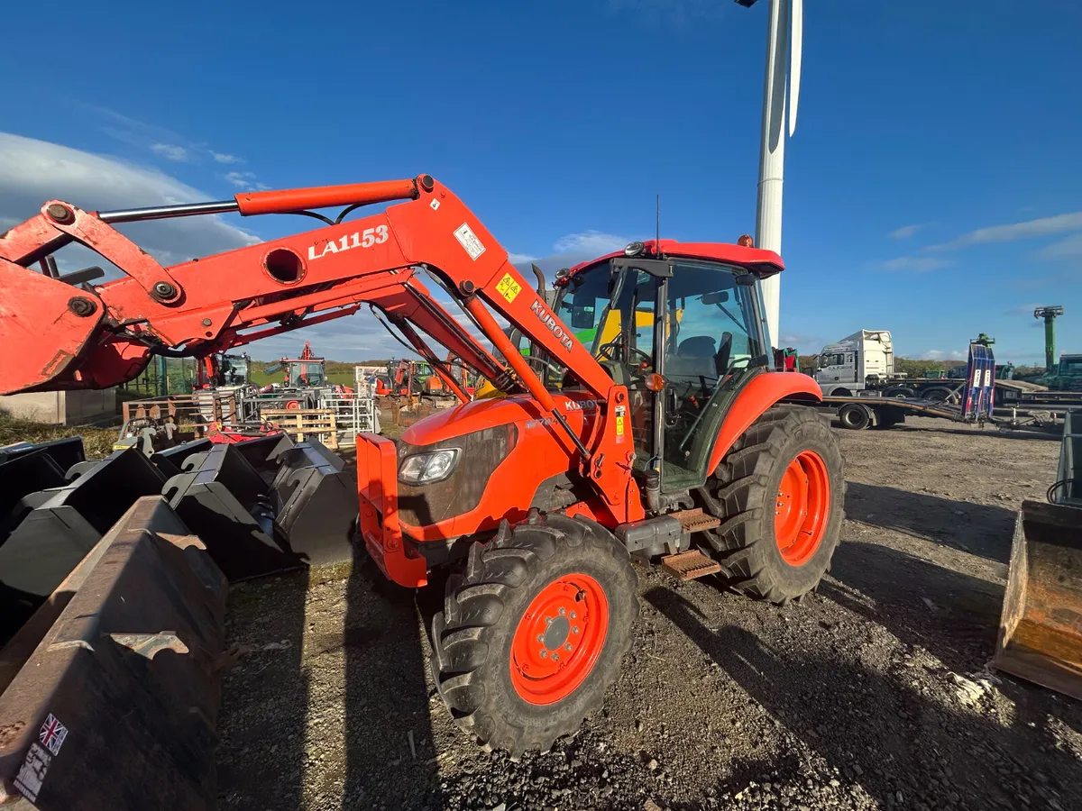 2011 Kubota M7040 tractor and loader - Image 1