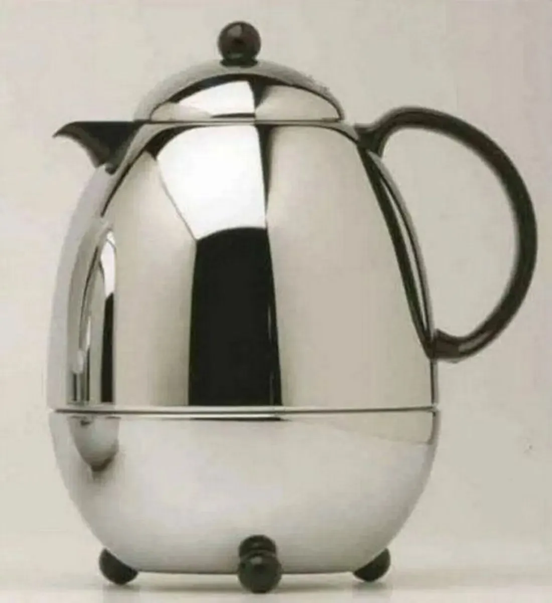 Elia Chrome Oval Vacuum Jug - Image 2