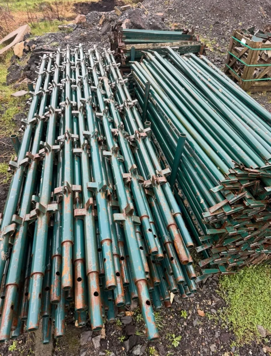 ***Scaffolding - only used twice from new*** - Image 1