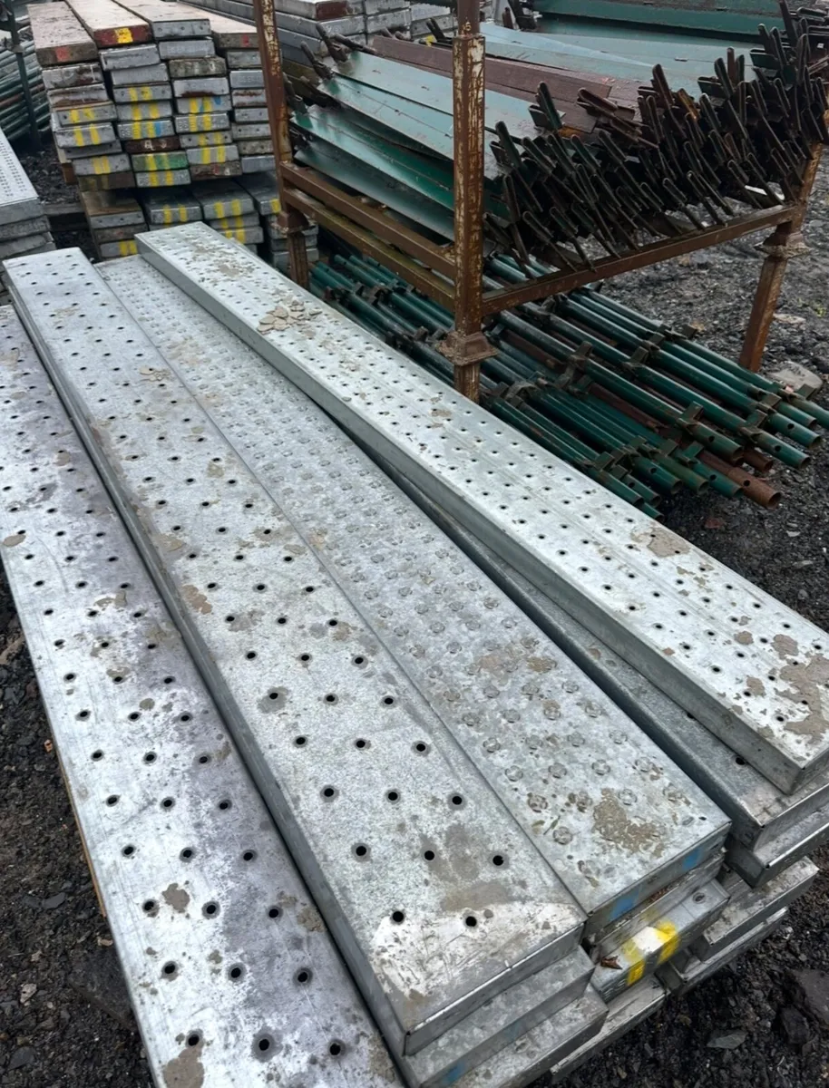 ***Scaffolding - only used twice from new*** - Image 4