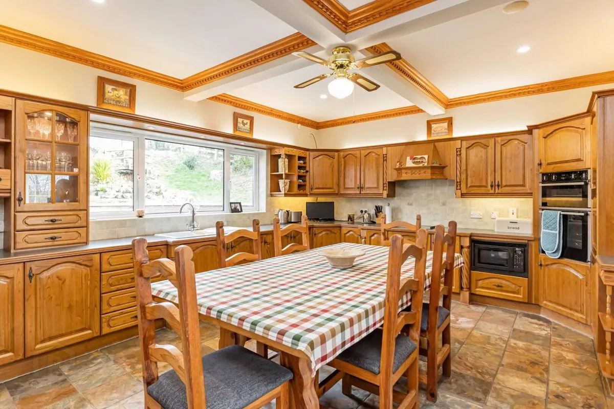 Solid wood kitchen - Image 2