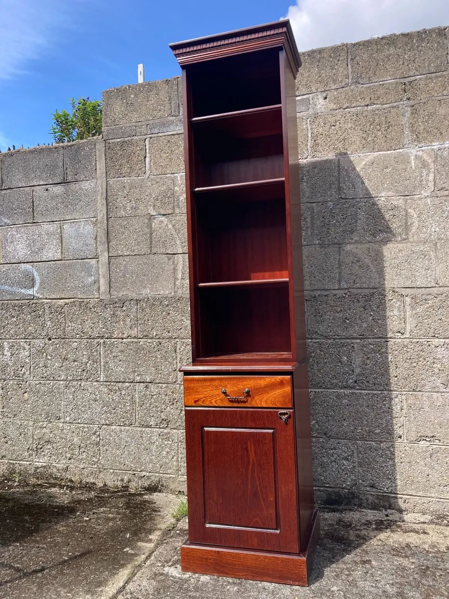 Bookcase - Tall and Narrow - Higginbotham - Image 4