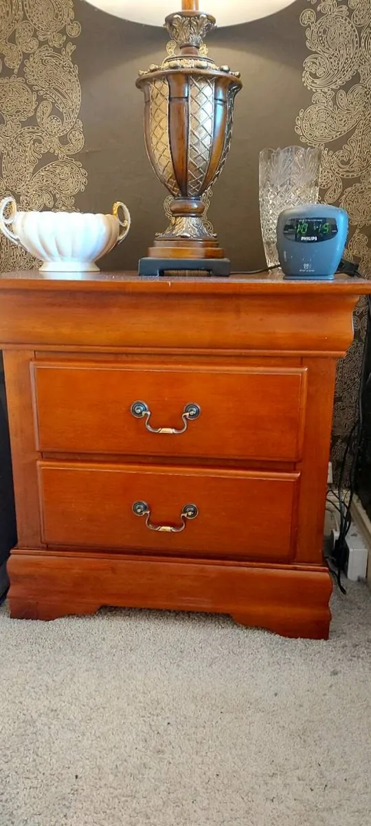 The Louis-Phillippe Nightstand - Image 2