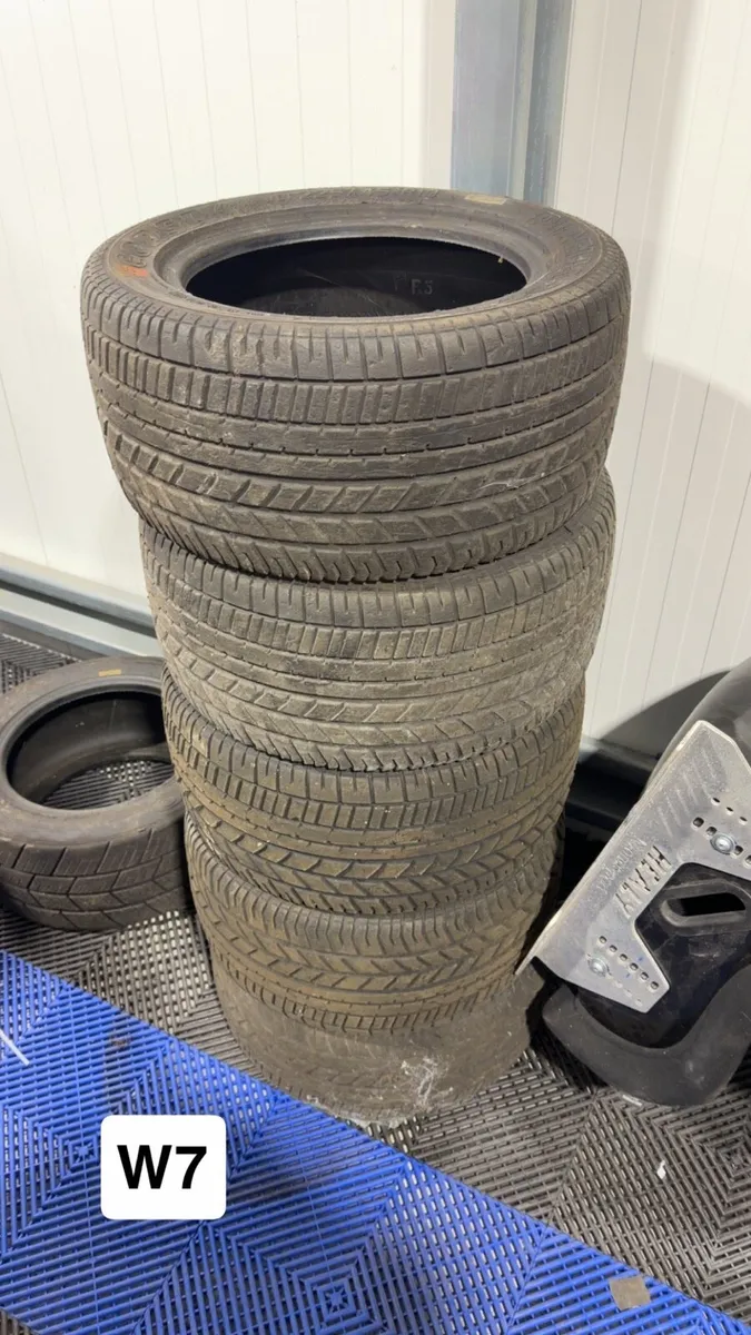 13” tyres - Image 2