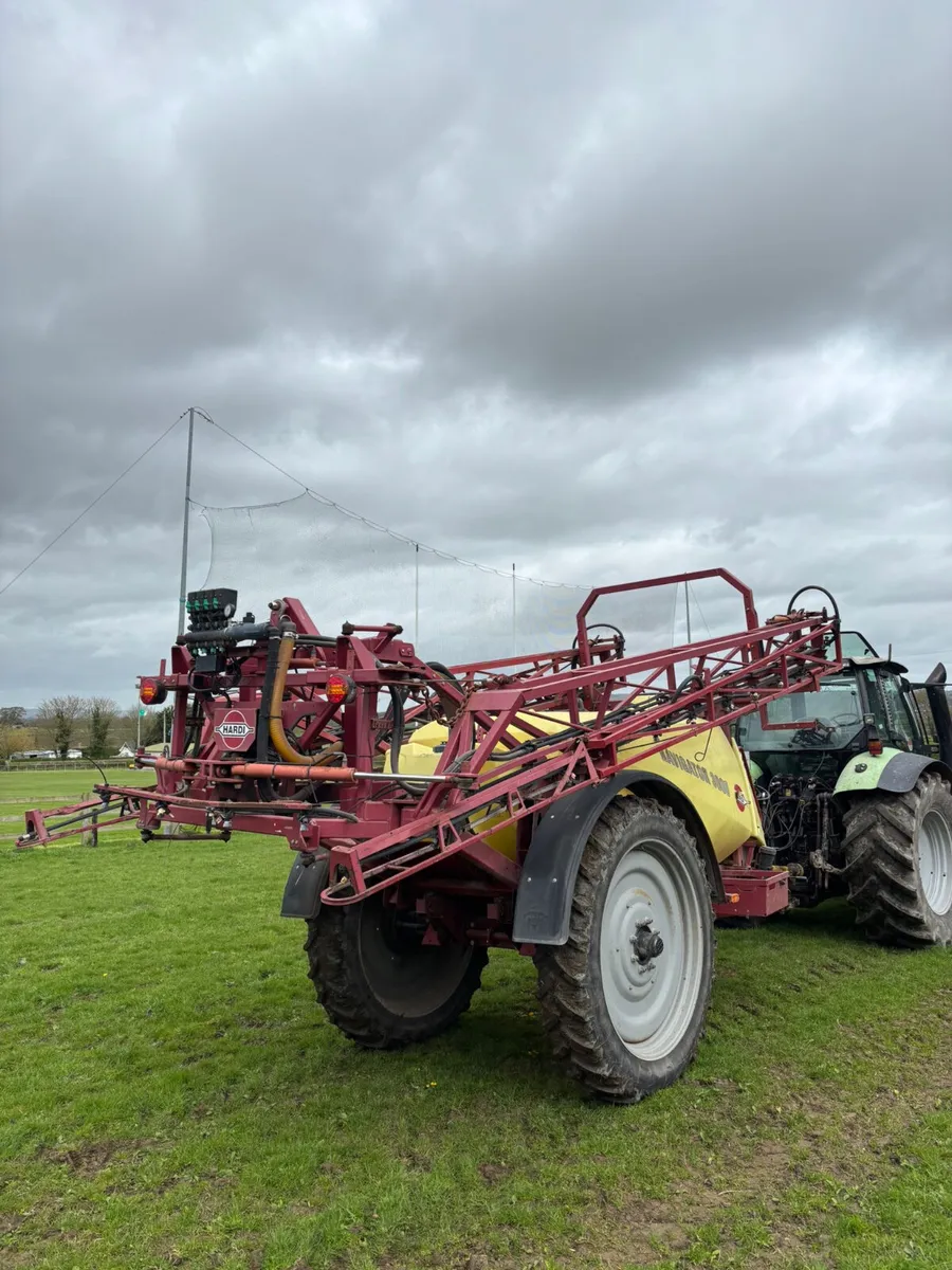 Hardi sprayer trailed - Image 2