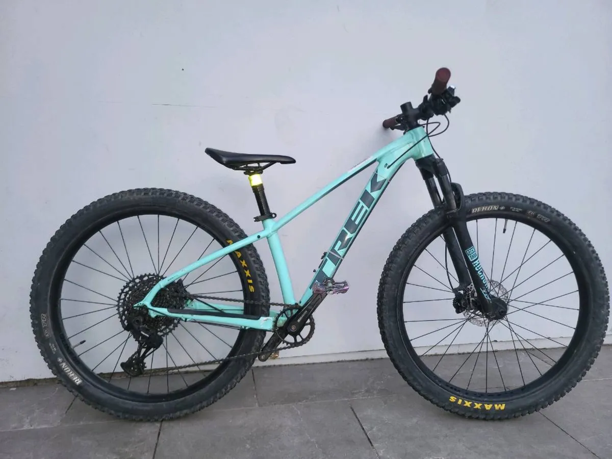 trek roscoe 7, size xs frame - Image 1