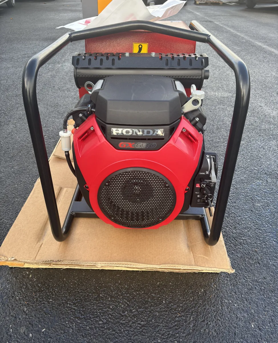 2 x Mosa GE 13000 HBS petrol Generators - Image 4