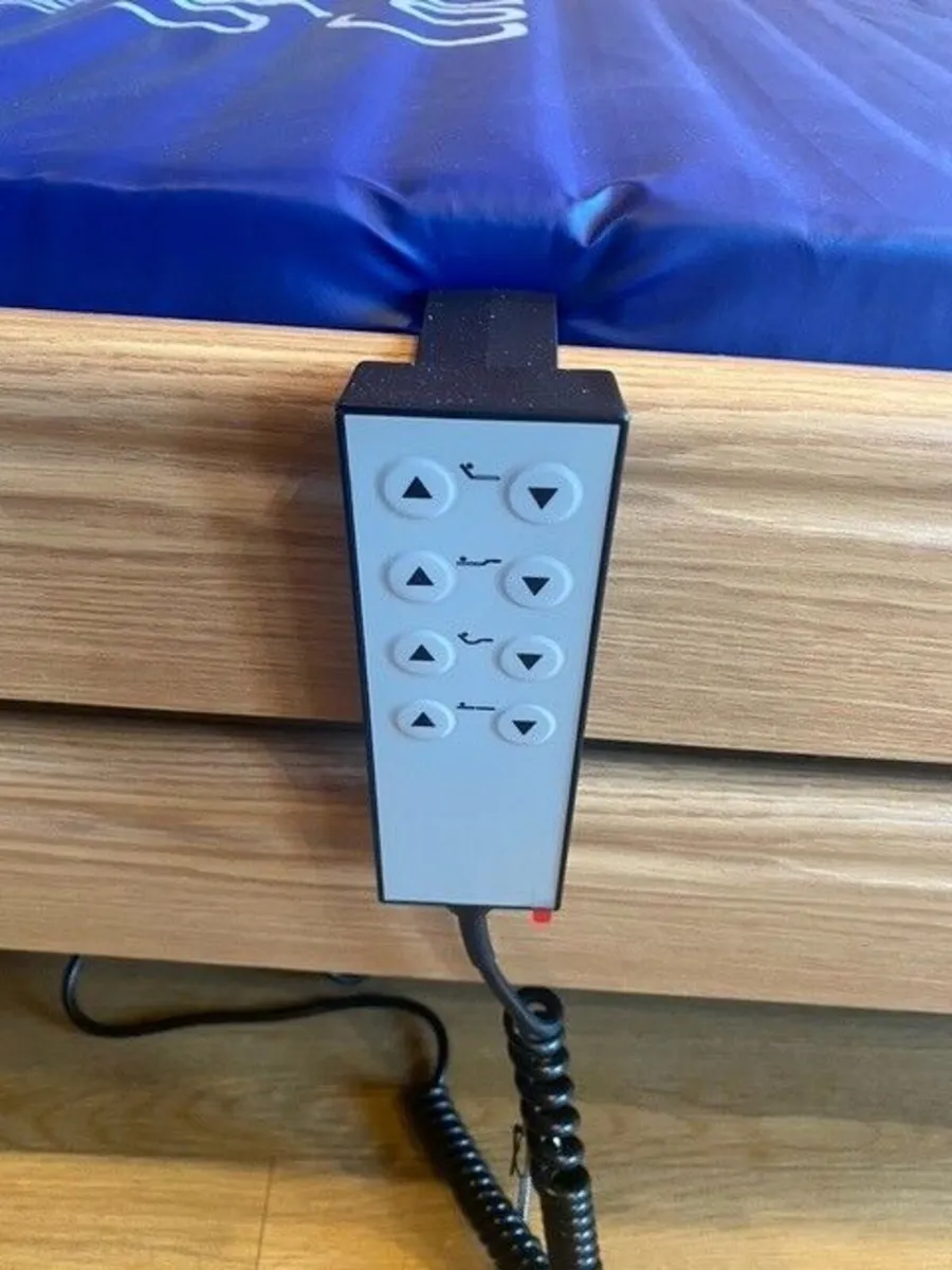 Hospital bed (brand new) - Image 2