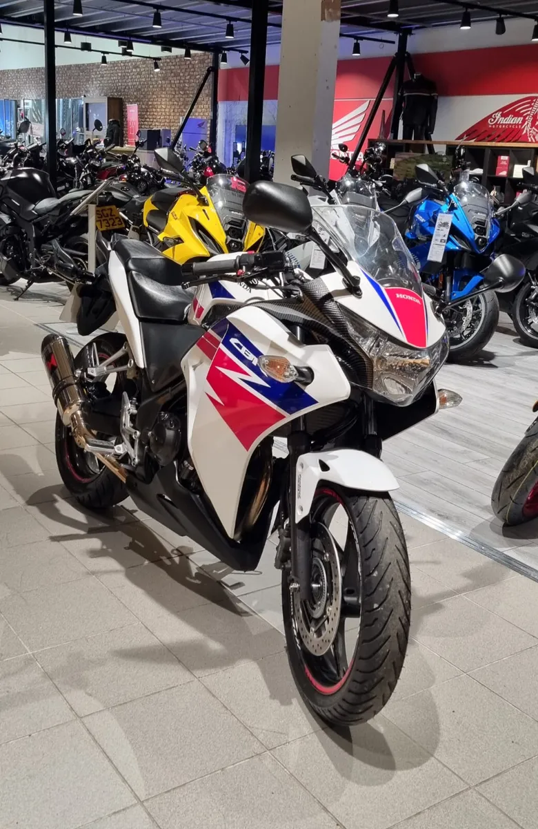Honda CBR250 - Image 2