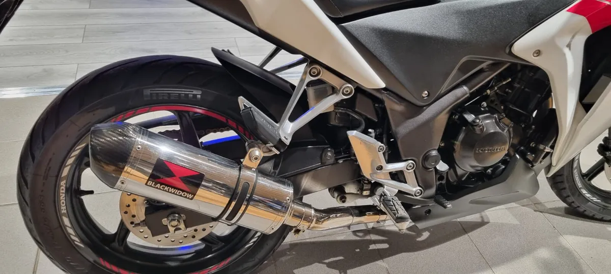 Honda CBR250 - Image 4
