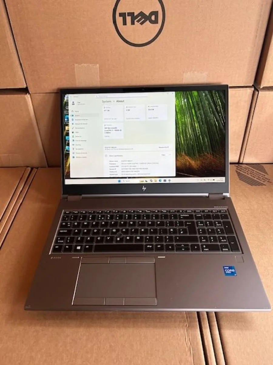 HP ZBook 15.6" G8 i9-32GB-1TB SSD-6GB A3000 GPU - Image 2