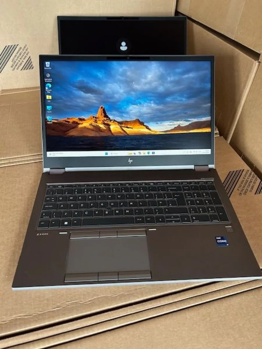 HP ZBook 15.6" G8 i9-32GB-1TB SSD-6GB A3000 GPU - Image 1