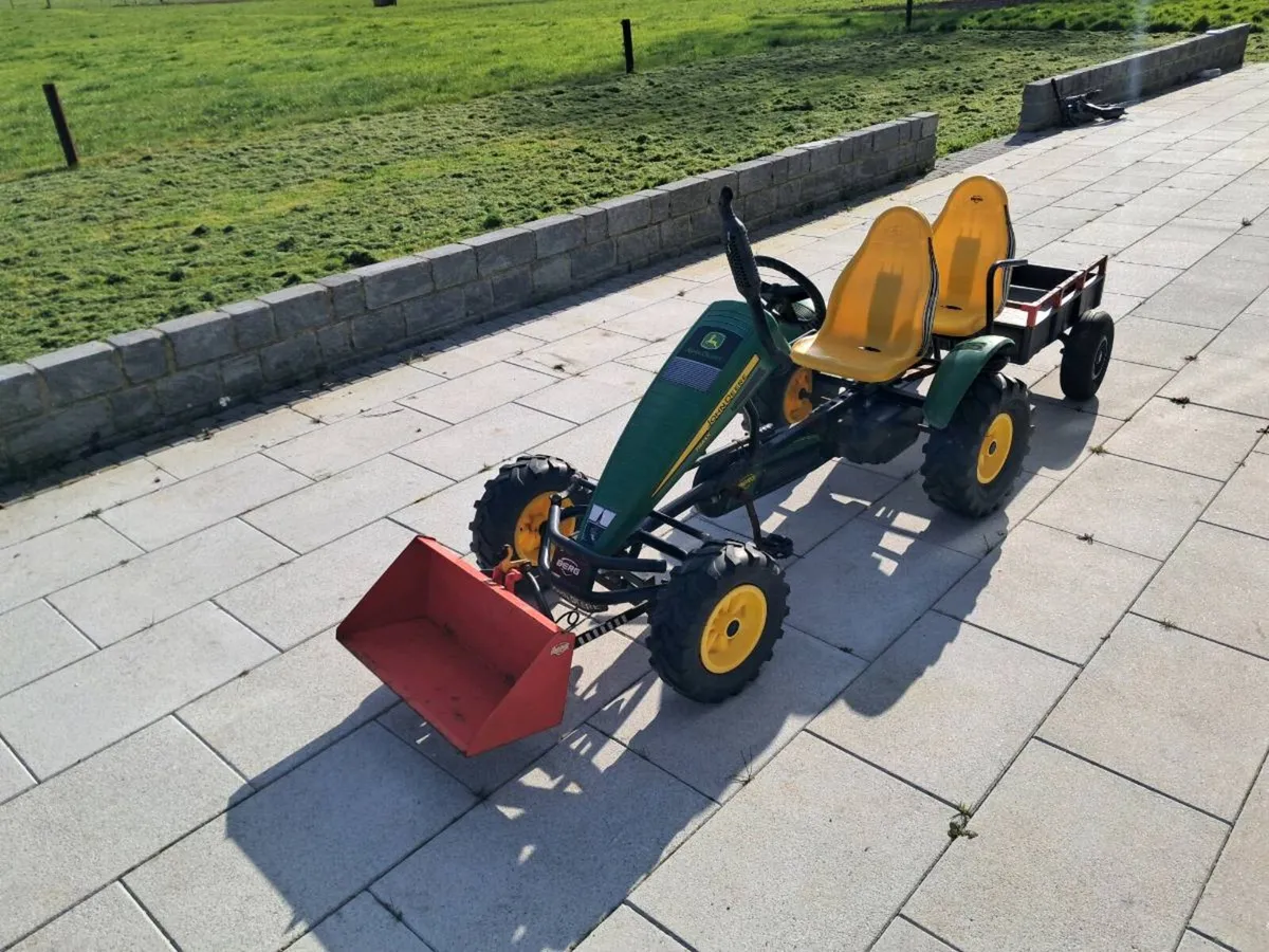 Berg xl go kart with extras - Image 3